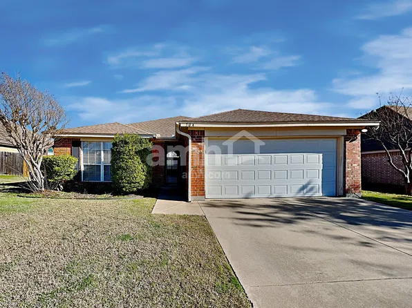 504 Taos Ct W, Aledo, TX 76008