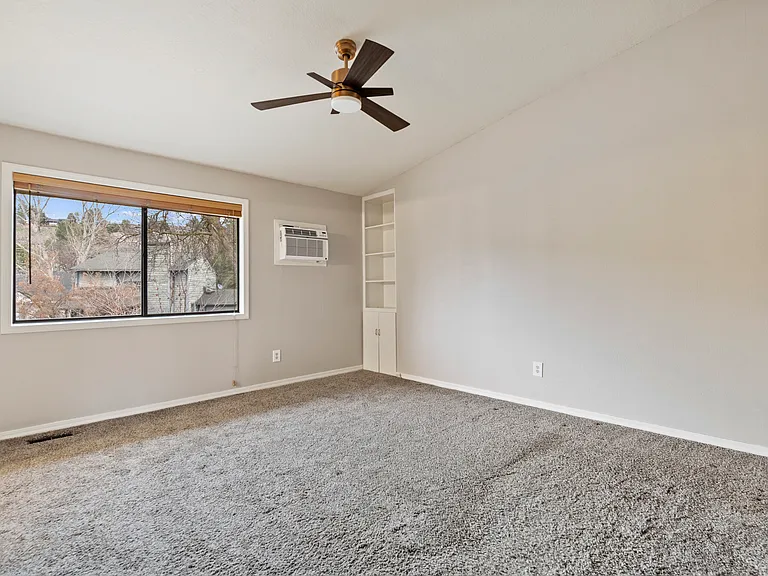 765 N Meaghan Pl — Photo 11
