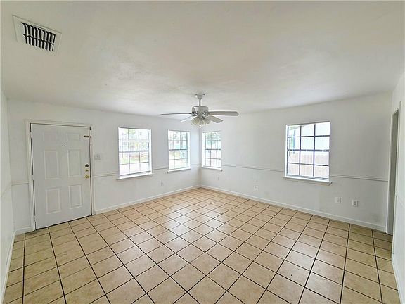 2nd image of 1646 Amber Dr