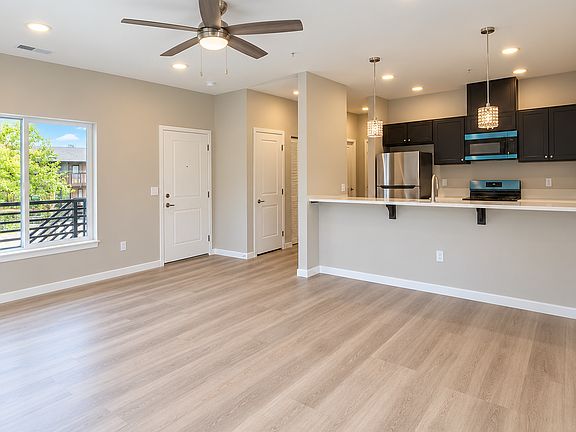 3rd image of 397 W 10th St #101