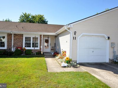 11 E Berwin Way, Mount Laurel, NJ, 08054