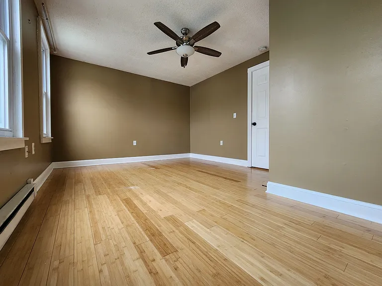 46 Willis St #3 — Photo 10