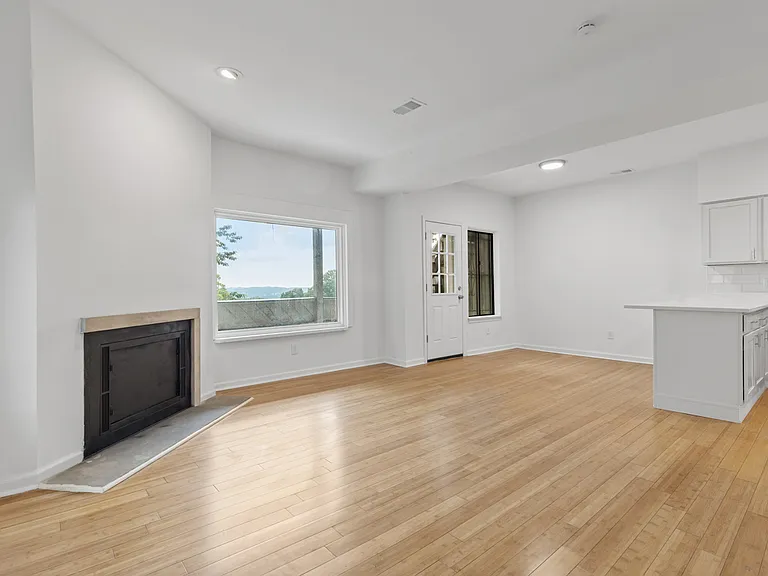 1914 University Ave #2 — Photo 16