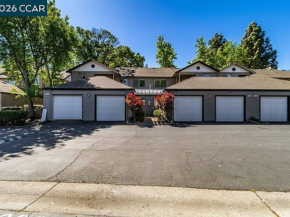 2nd image of 1123 Chadwick Cir