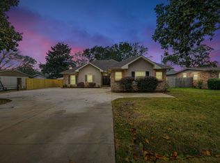 104 Mooney Rd NE, Fort Walton Beach, FL 32547