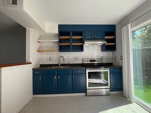 3812 Dove St. renovated kitchen