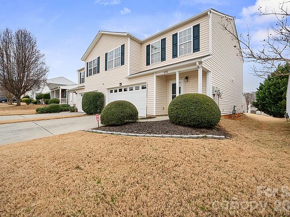 2nd image of 8552 Westhope St