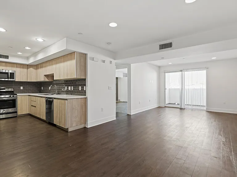 Western Lux — Photo 90
