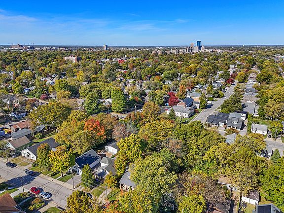 3rd image of 229 Lincoln Ave