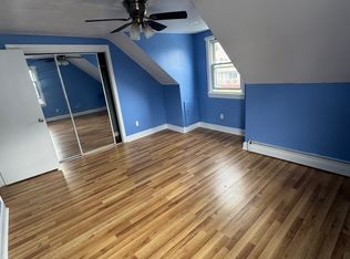 95 Old Oak Ave #2, Cranston, RI 02920