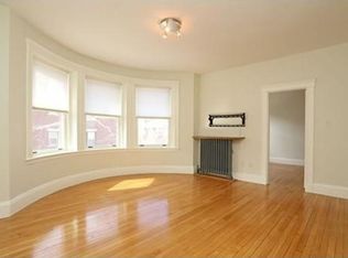 239 Rawson Rd APT 4, Brookline, MA 02445