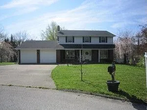 208 Centerwood Cir photo 1