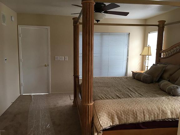 4th image of 2811 E Villa Theresa Dr
