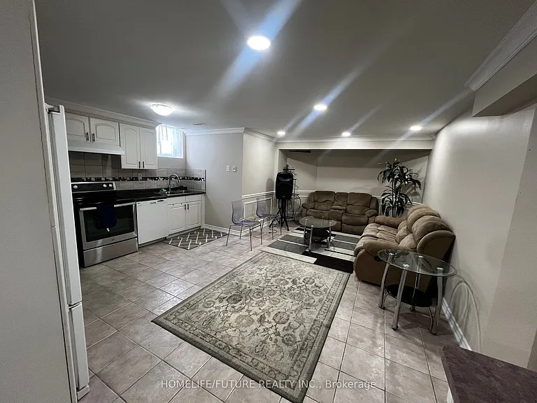 45 Bretton Cir #BASEMENT — Photo 11