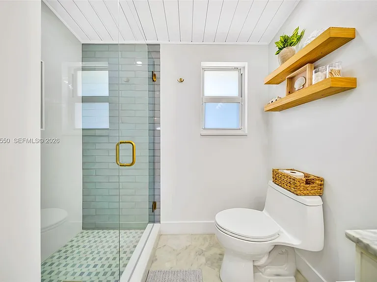 129 Nautilus Dr — Photo 47