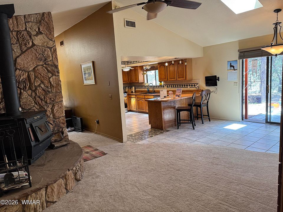 911 S 11th St, Show Low, AZ 85901 | MLS #260903 | Zillow
