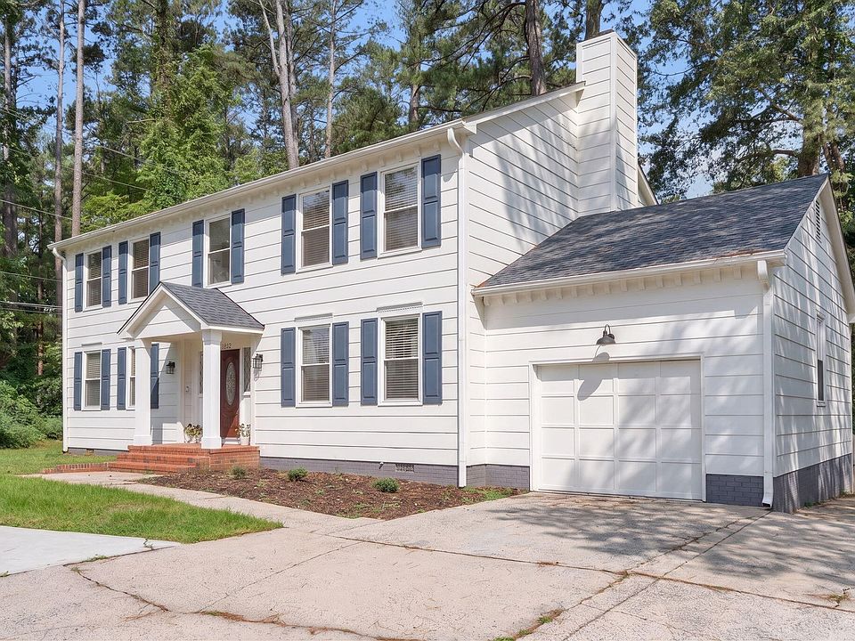 1st image of 3822 Hope Valley Rd