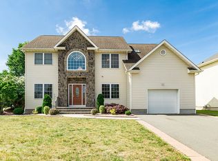 1 Marcel Ln, Piscataway, NJ 08854