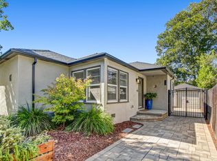 2240 33rd St, Sacramento, CA 95817