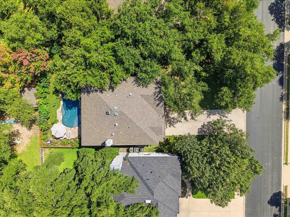 1st image of 2041 Saint Andrews Dr