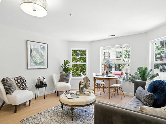 3rd image of 555 10th St APT 201