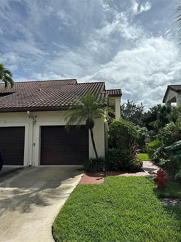 3024 Lucerne Park Dr Photo 1