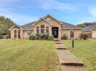 721 Crestview St, Chandler, TX 75758