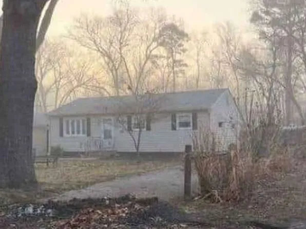 304 Kings Ln, Williamstown, NJ 08094