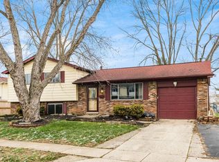 2046 Sharbot Dr, Columbus, OH 43229