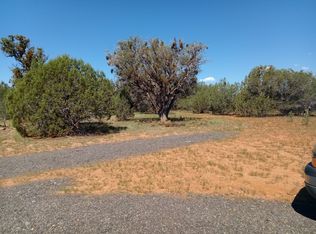 54733 N Via De Oro Pkwy, Seligman, AZ 86337