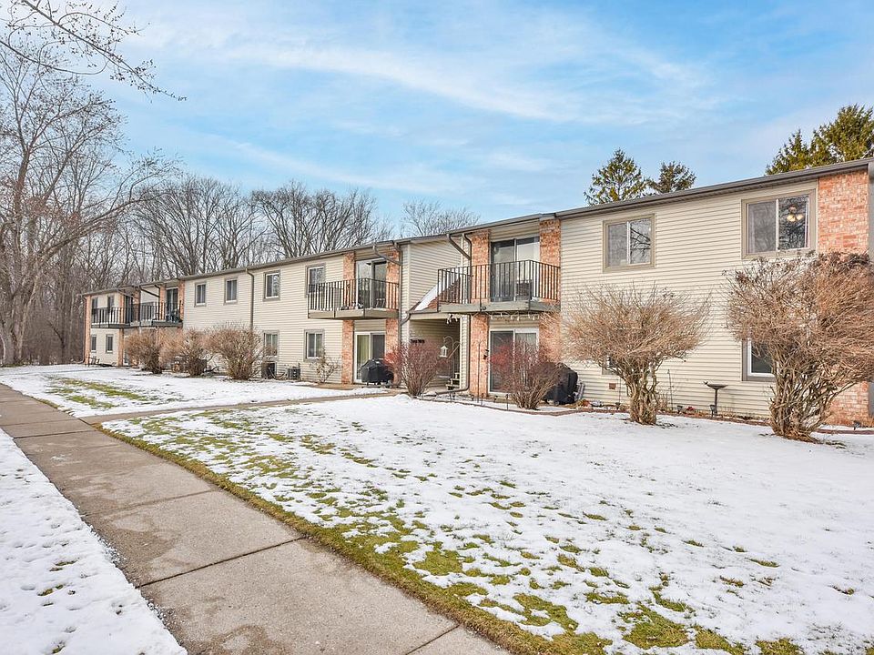 1st image of N115W17113 Armada DRIVE #12