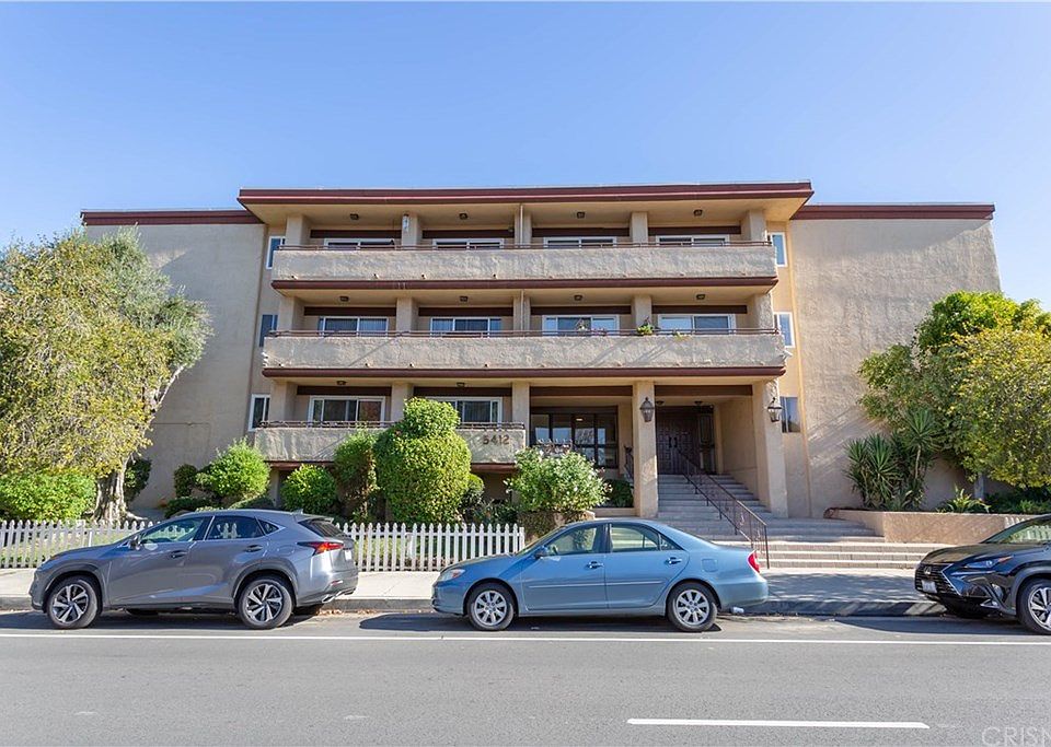 1st image of 5412 Lindley Ave Unit 303
