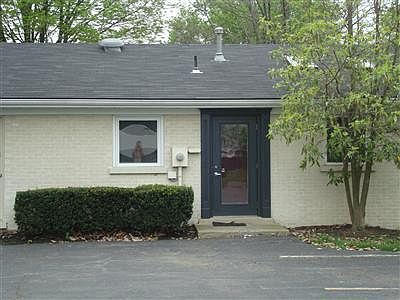 4th image of 105 Dennis Dr