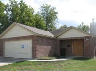 5662 Hirondel St, Houston, TX 77033