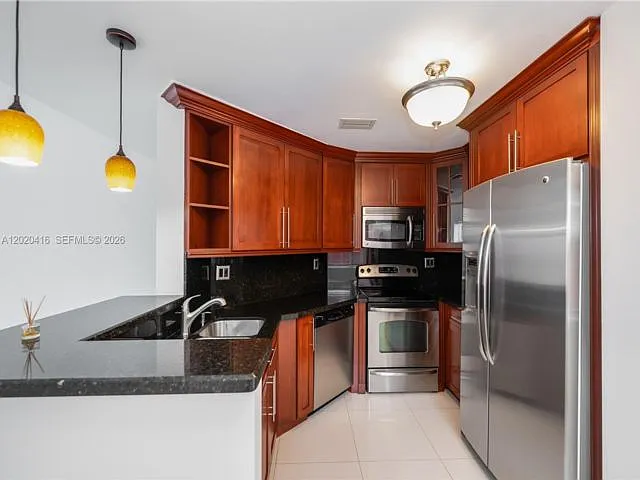 4668 SW 153rd Ct — Photo 2