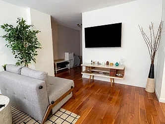 345 East 93rd Street #10E image 1 of 20
