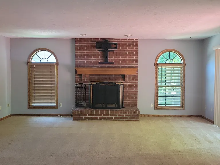 200 Ironwood Cir — Photo 5