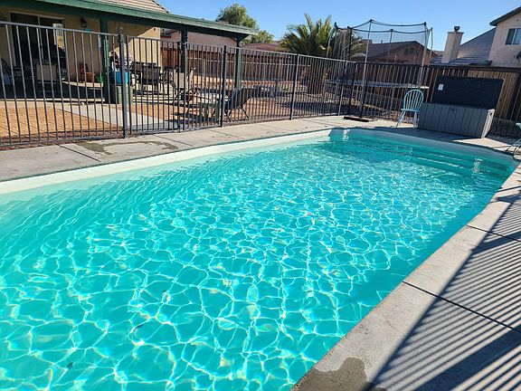 3rd image of 13228 Sandia Cir