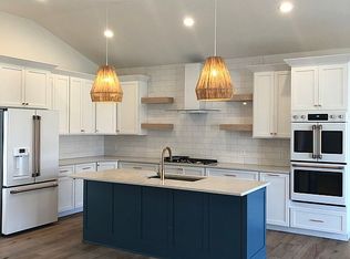 9707 Conklin Rd, Cincinnati, OH 45242