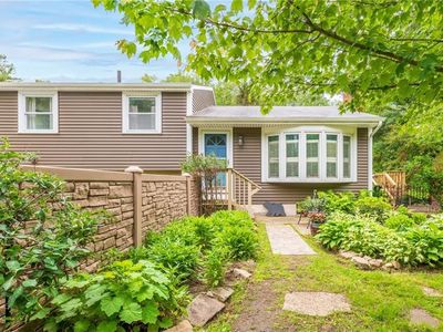 860 Centerville Rd, Warwick, RI, 02886