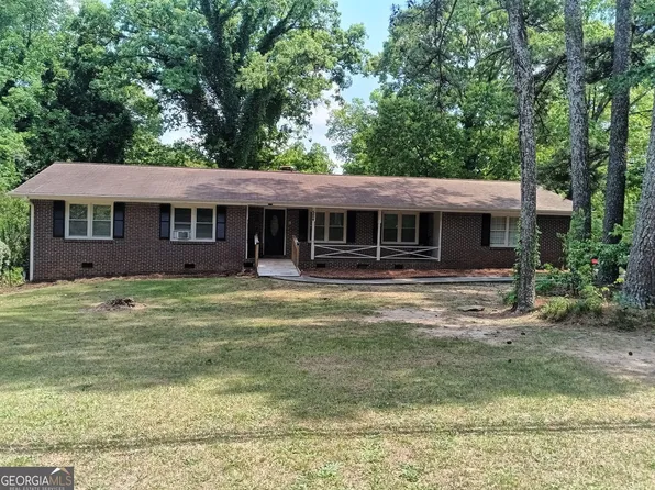 524 Rowland Rd, Stone Mountain, GA 30083
