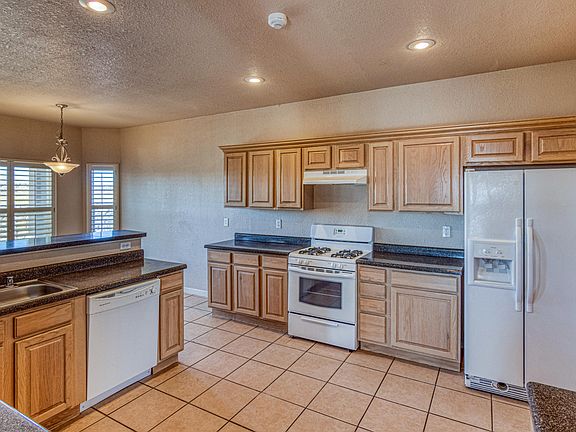 2nd image of 5905 Anapaula Dr