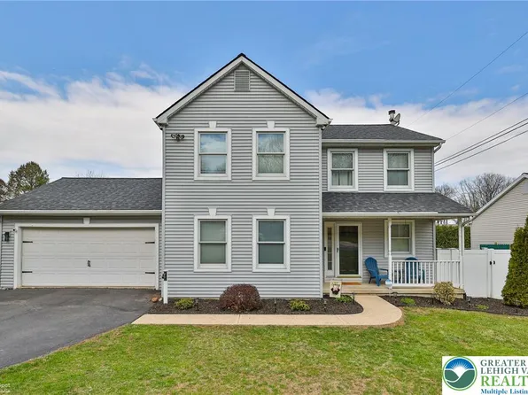 52 W 5th St, Alburtis, PA 18011