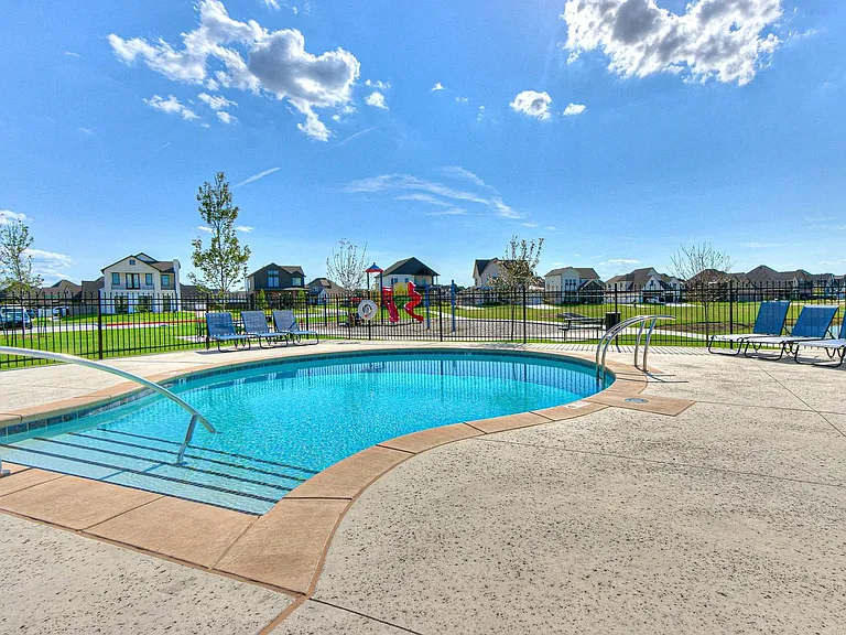 12461 S Lakewood Ave — Photo 26