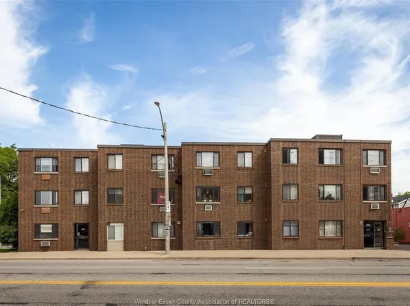 360 Tecumseh Rd W, Windsor, ON