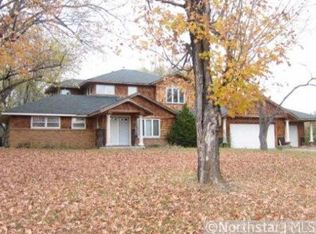 17616 W 55th St, Minnetonka, MN 55345