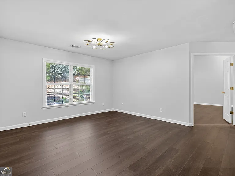 28 Stonehenge Ct — Photo 30