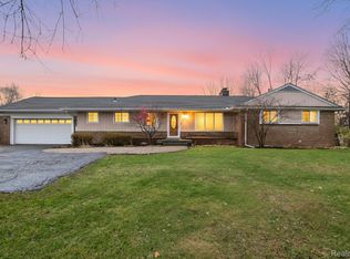 30609 Inkster Rd, Franklin, MI 48025