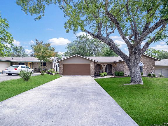 3rd image of 5014 PELICAN LN