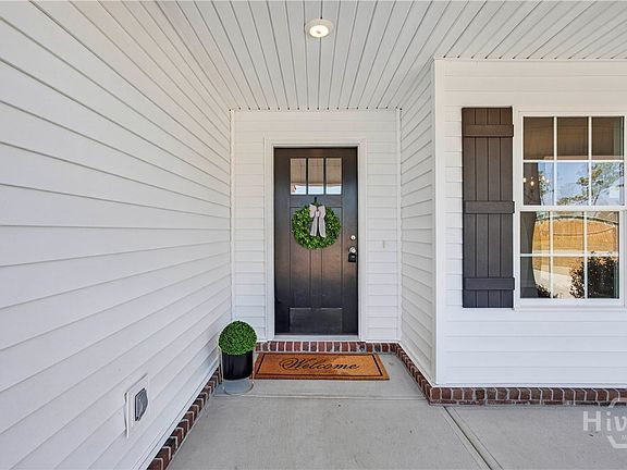 3rd image of 303 Tallulah Bend